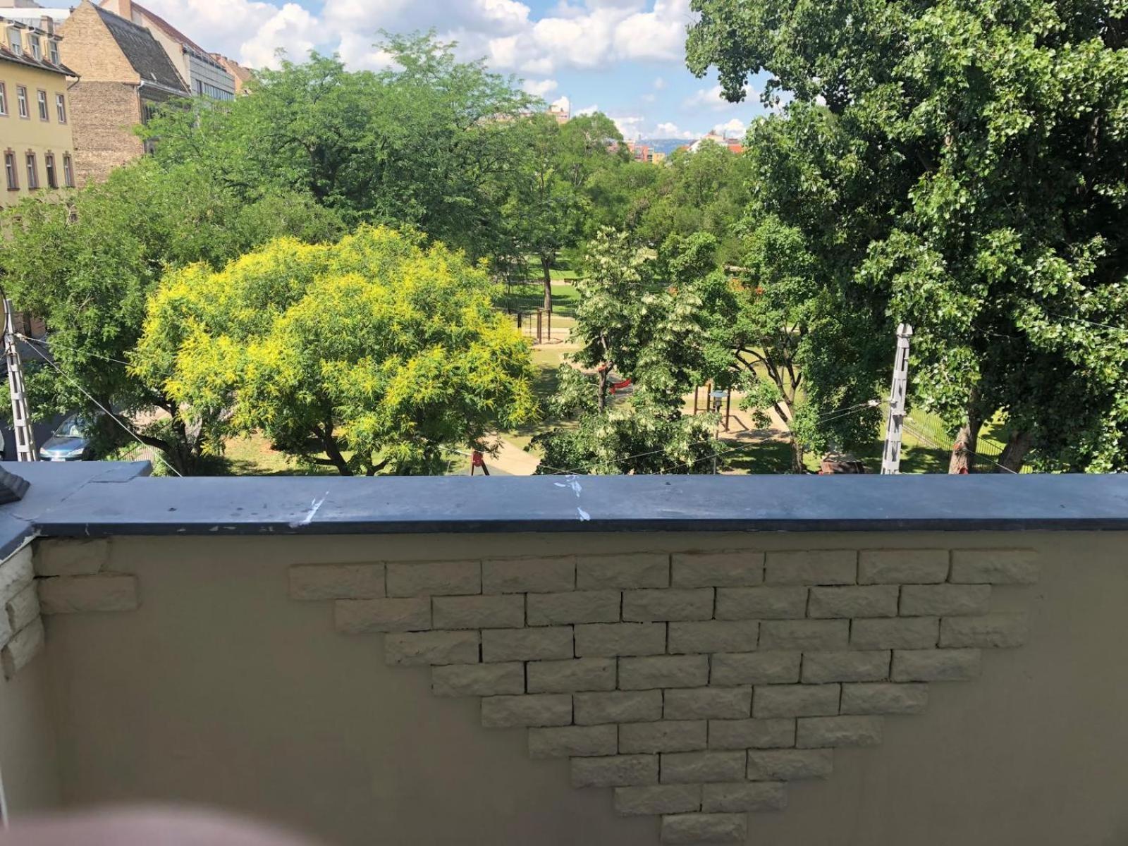 Kalvaria With Balcony, Free Parking And Ac Budapeszt Zewnętrze zdjęcie